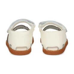 CAMPER Sandalias, chanclas y albarcas de niña K800560 002